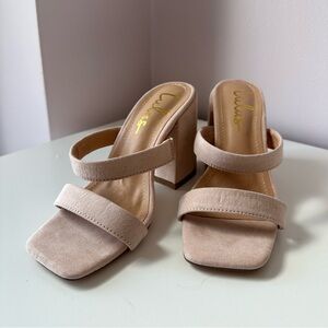 Lulus Slide Block Heel in Blush/Nude 🩷 Size 5